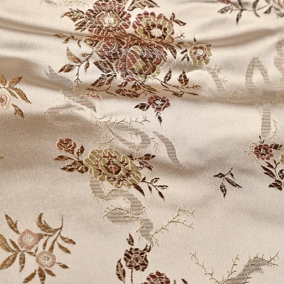 Gold Jacquard Slit Skirt - Picture 6 of 9